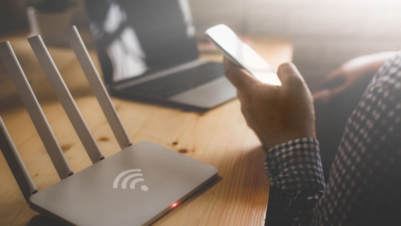 It's Time For A New Router When These Signs Show Up